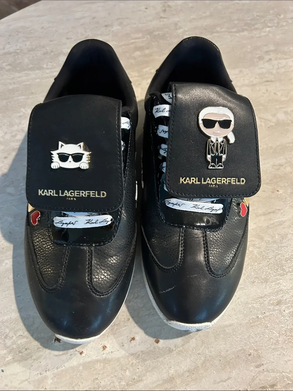Karl Lagerfeld Women’s Black Sneakers with Gold Cat and Red Heart Charms
